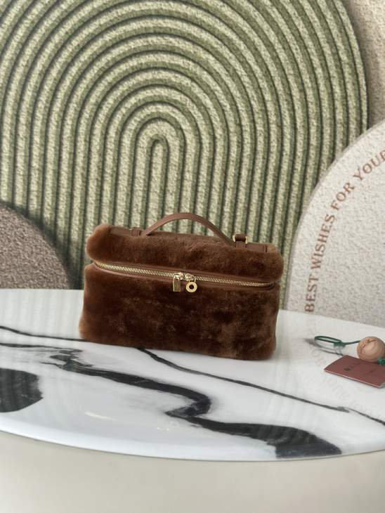 Picture of Loro Piana Handbags _SKUfw216210956fw